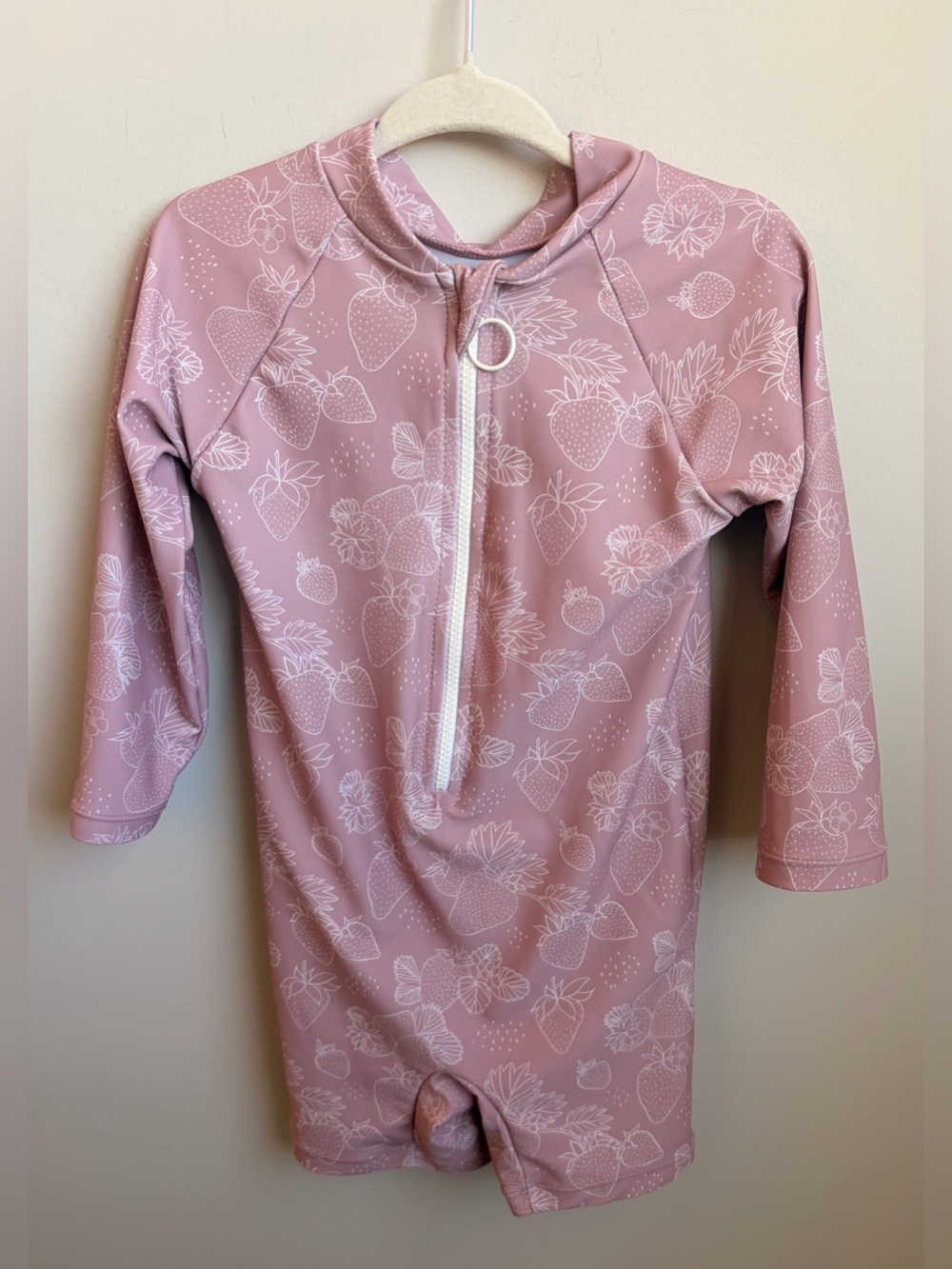 Current Tyde Kids Long Sleeve Rash Guard Swimsuit - Pink Strawberry Print